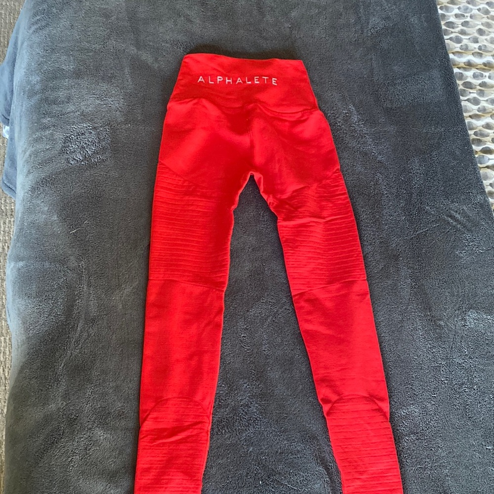 Alphalete Leggings